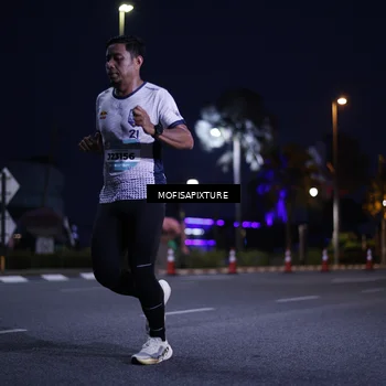 Runner Photo 5877992