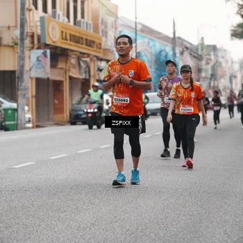 Runner Photo 5878001