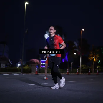 Runner Photo 5878021