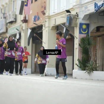 Runner Photo 5878033