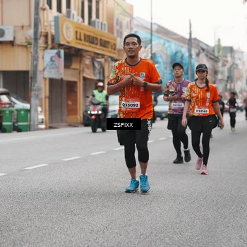 Runner Photo 5878047