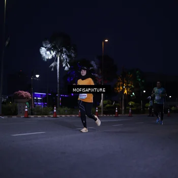 Runner Photo 5878063