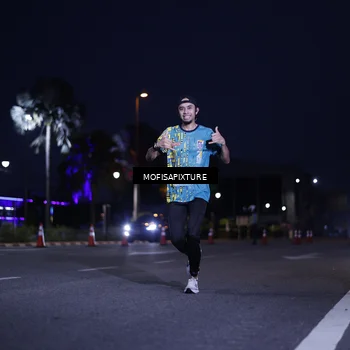 Runner Photo 5878067