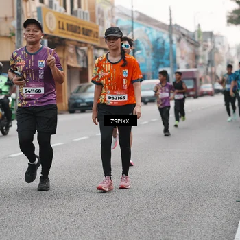 Runner Photo 5878077