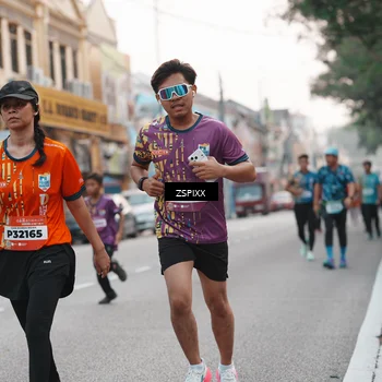 Runner Photo 5878106
