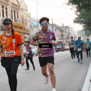 Runner Photo 5878108