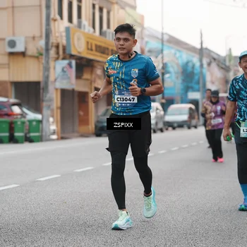 Runner Photo 5878112