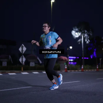 Runner Photo 5878123
