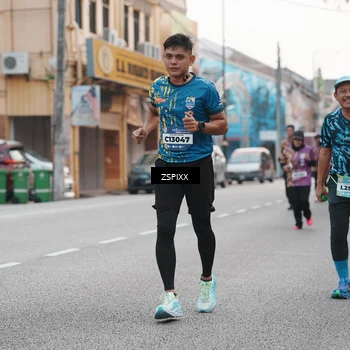 Runner Photo 5878130