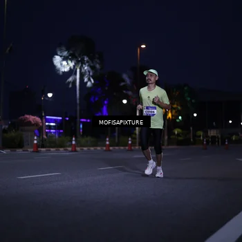Runner Photo 5878156