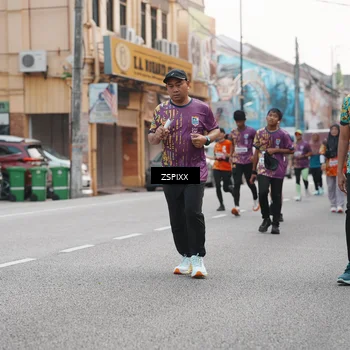 Runner Photo 5878185