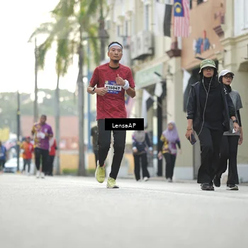 Runner Photo 5878187