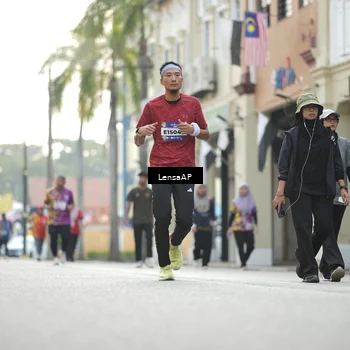 Runner Photo 5878206