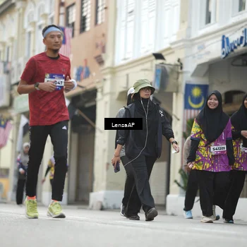 Runner Photo 5878208