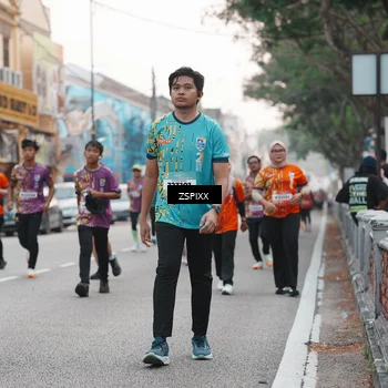 Runner Photo 5878210