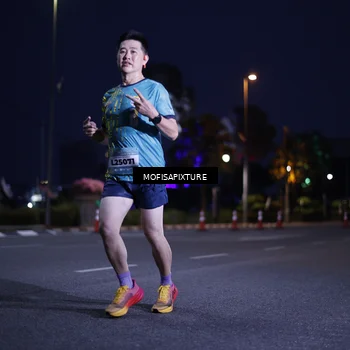 Runner Photo 5878212