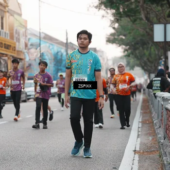 Runner Photo 5878216
