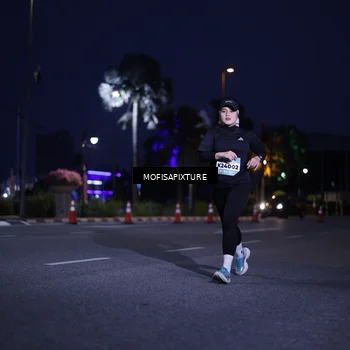 Runner Photo 5878236