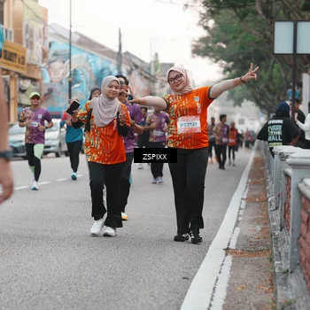Runner Photo 5878245