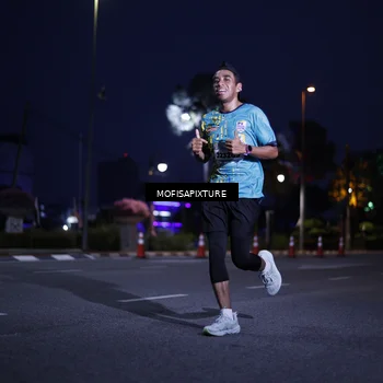 Runner Photo 5878247