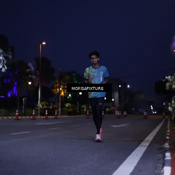 Runner Photo 5878249