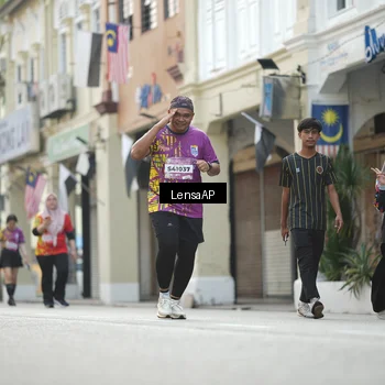 Runner Photo 5878252