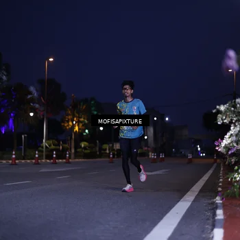 Runner Photo 5878269
