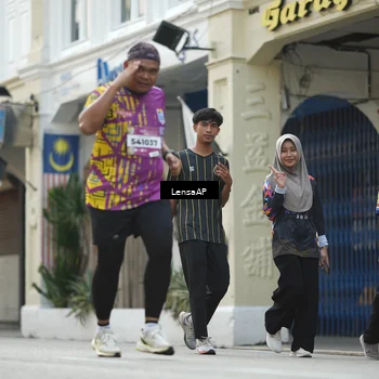 Runner Photo 5878271