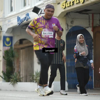 Runner Photo 5878273