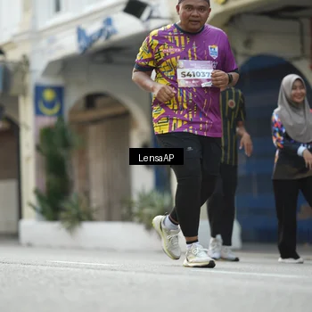 Runner Photo 5878277