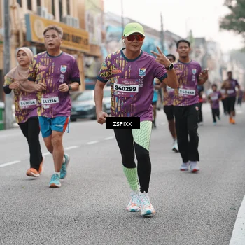 Runner Photo 5878292