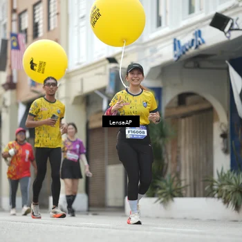 Runner Photo 5878295