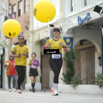 Runner Photo 5878300