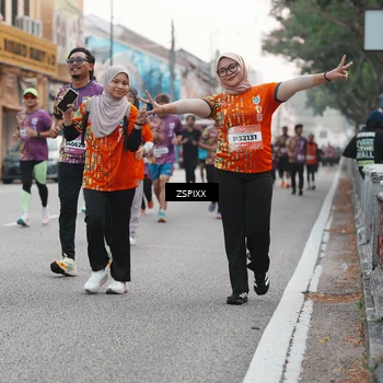 Runner Photo 5878302