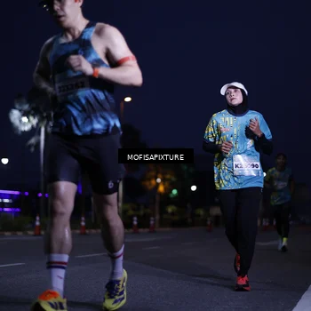 Runner Photo 5878303