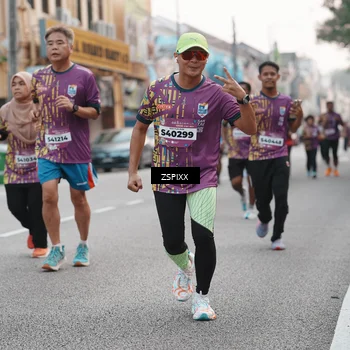 Runner Photo 5878312