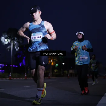 Runner Photo 5878324