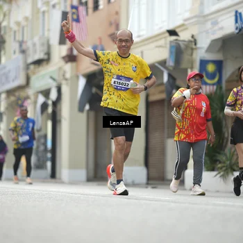 Runner Photo 5878329
