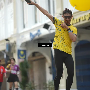Runner Photo 5878330
