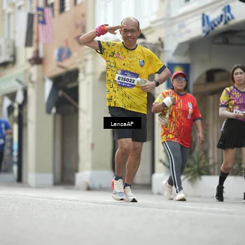 Runner Photo 5878335