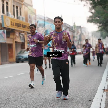 Runner Photo 5878344