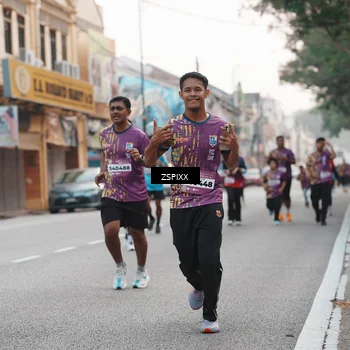 Runner Photo 5878345