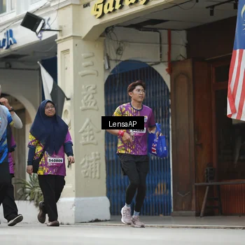 Runner Photo 5878379