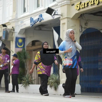 Runner Photo 5878384