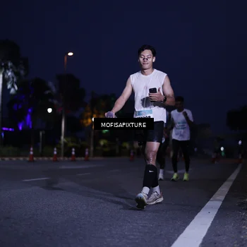 Runner Photo 5878385