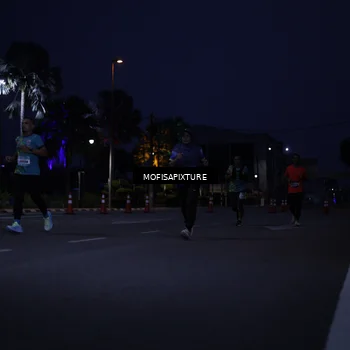 Runner Photo 5878405