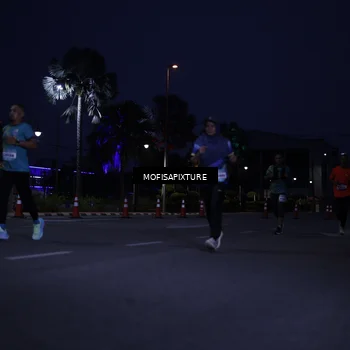 Runner Photo 5878421