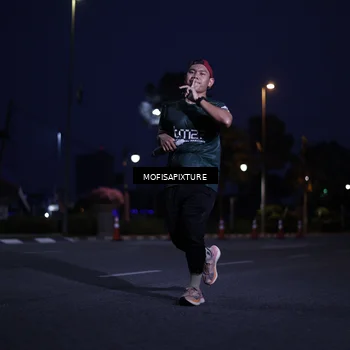 Runner Photo 5878471