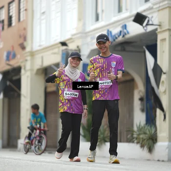 Runner Photo 5878473