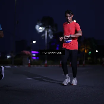 Runner Photo 5878480